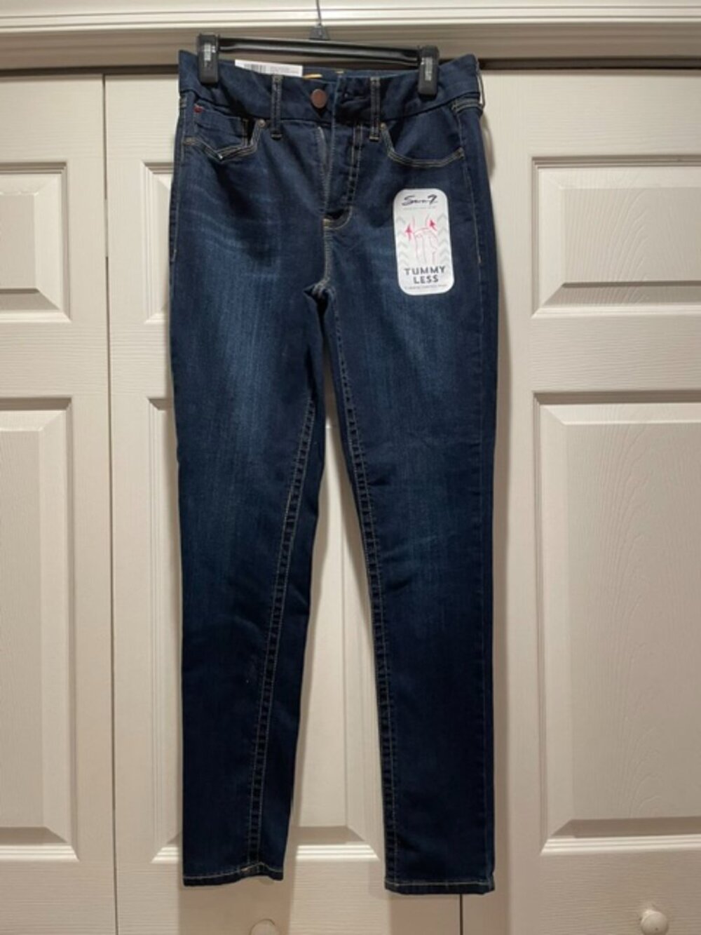 NWT SEVEN7 Women's Skinny Jeans - Size 6